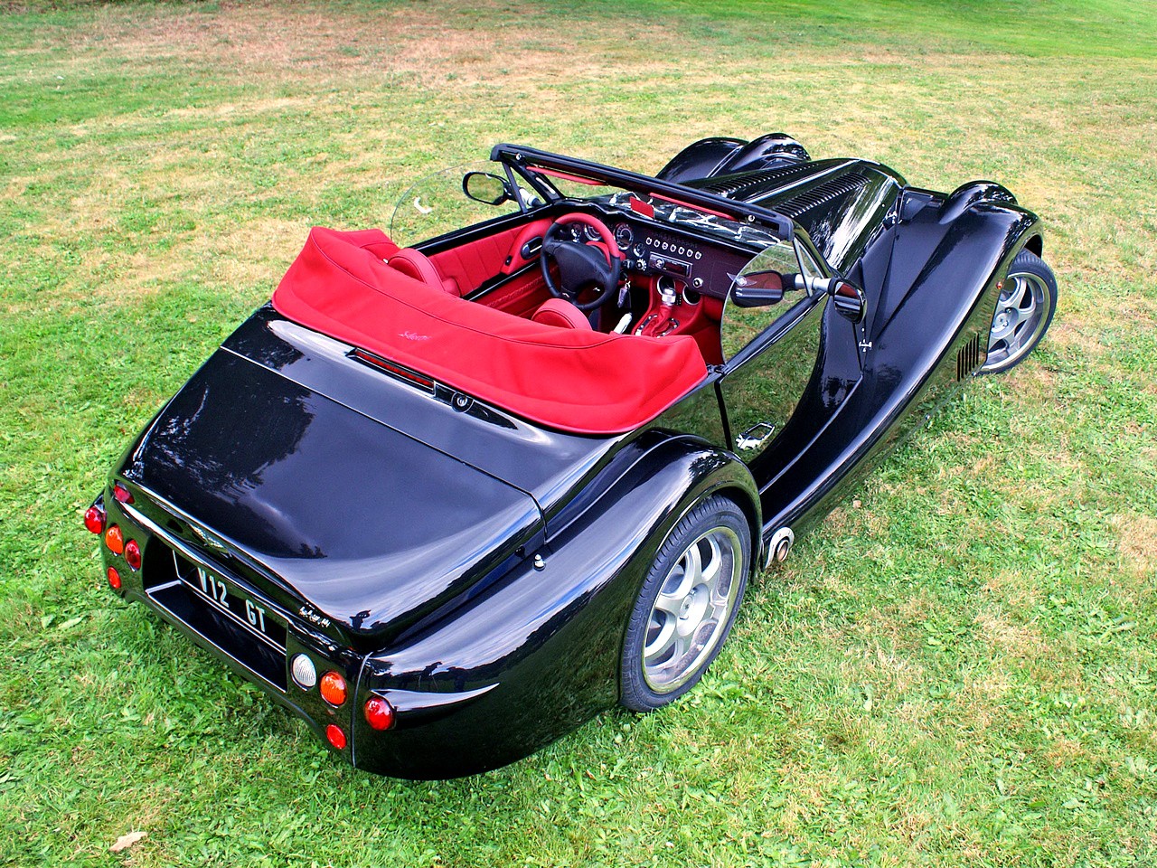 Morgan Aero 8 photo 8