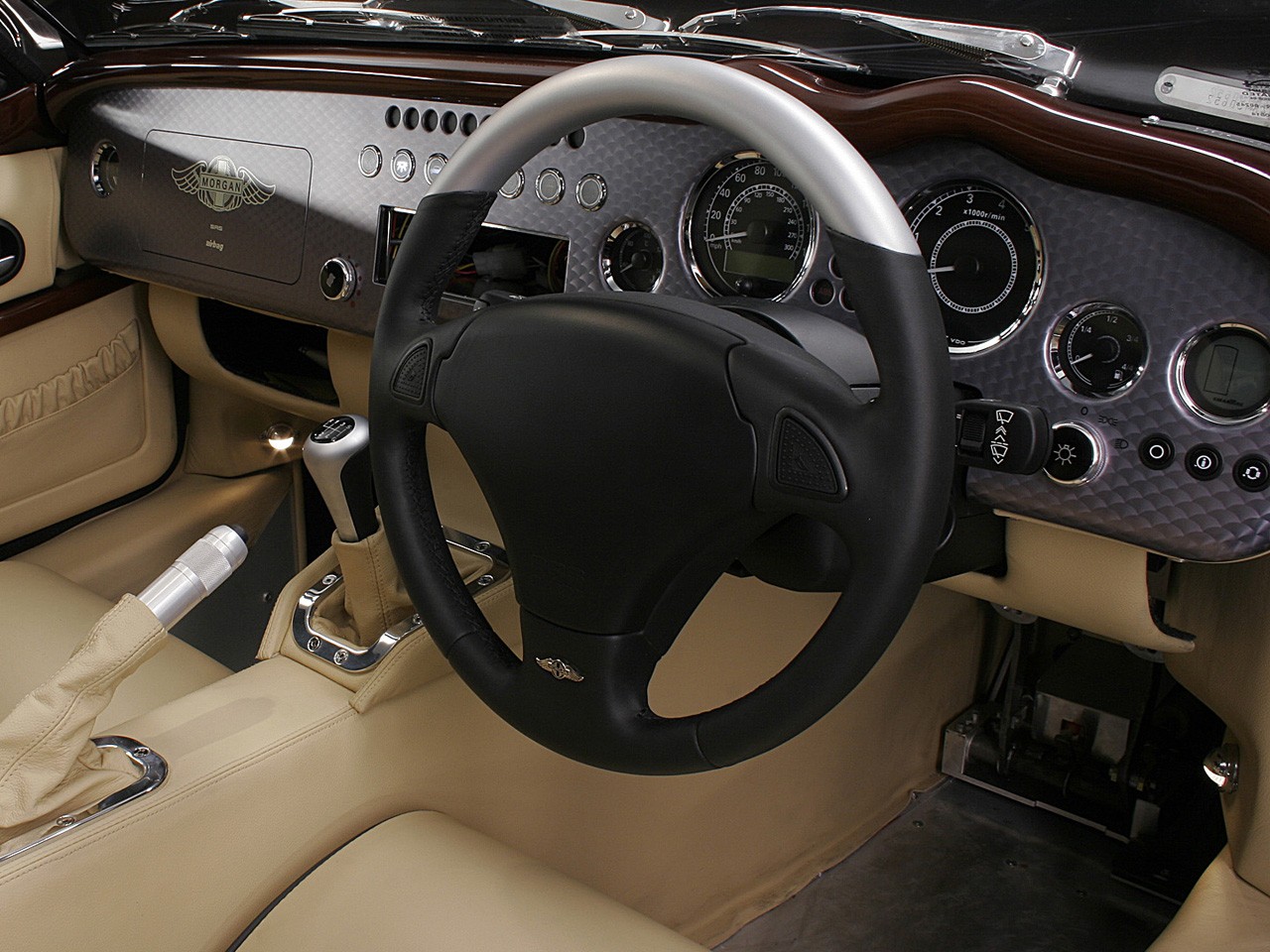 Morgan Aero 8 photo 16