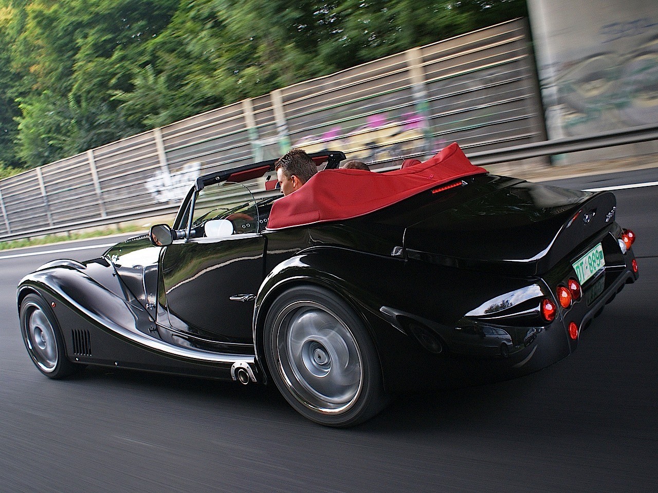 Morgan Aero 8 photo 26