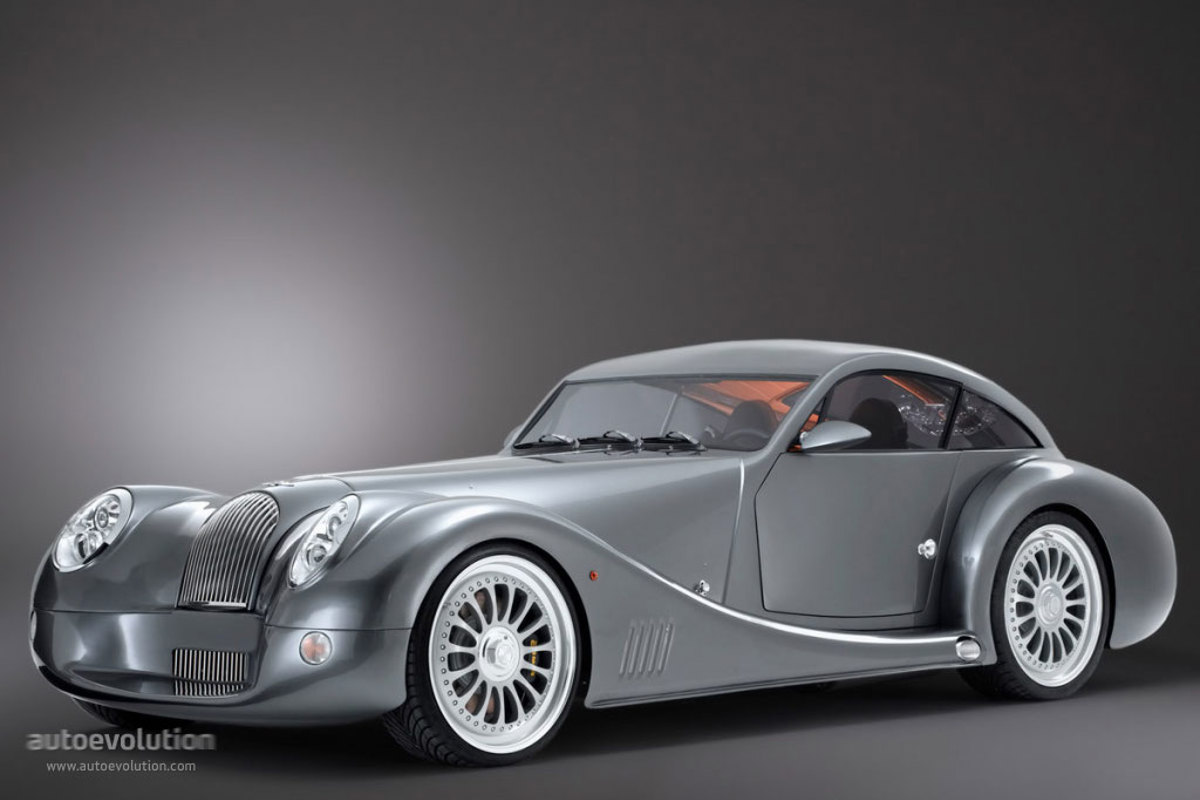 Morgan MORGAN AeroMax 4.8 V8 6MT (368 HP)
