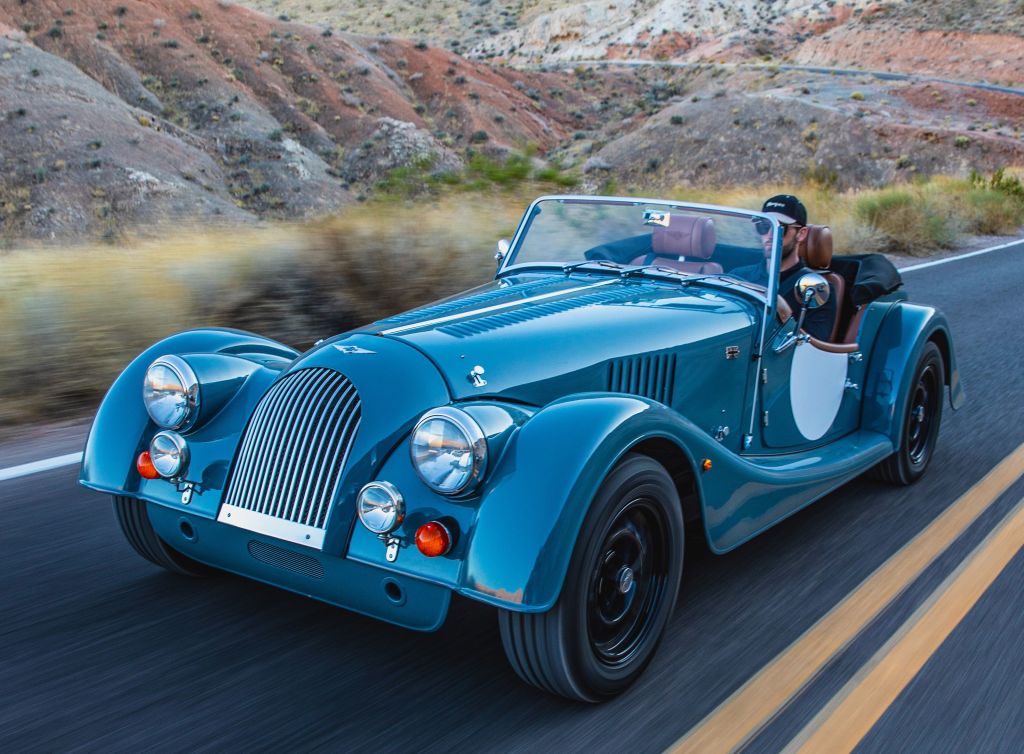 Morgan Plus 4 photo 3