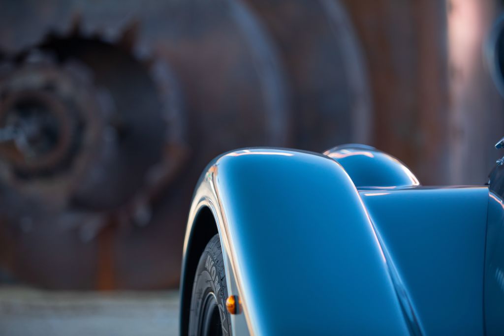 Morgan Plus 4 photo 9