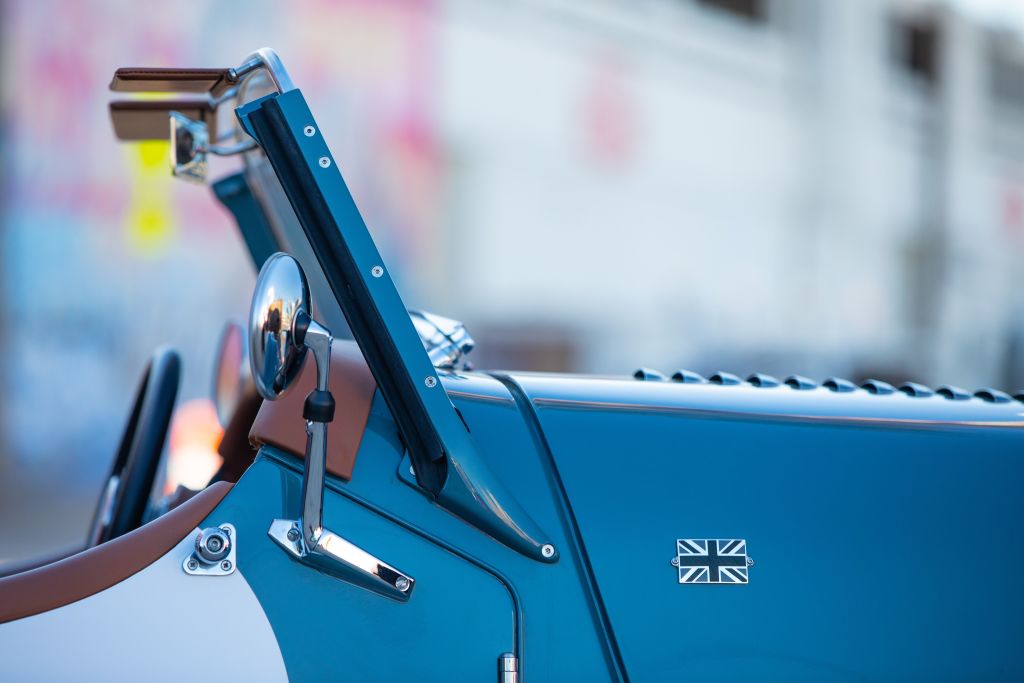 Morgan Plus 4 photo 11