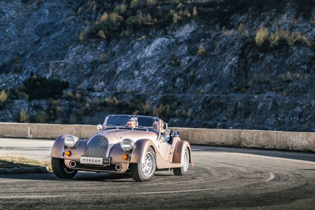 Morgan Plus 4 photo 10