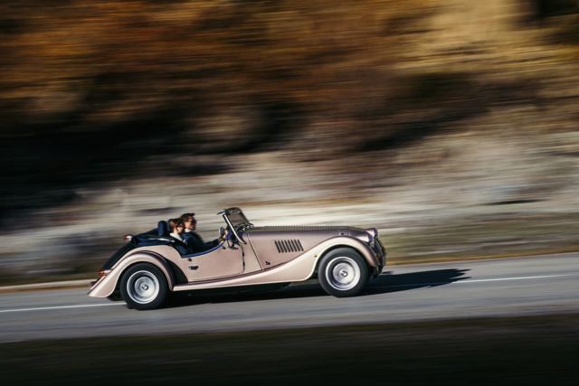 Morgan Plus 4 photo 14