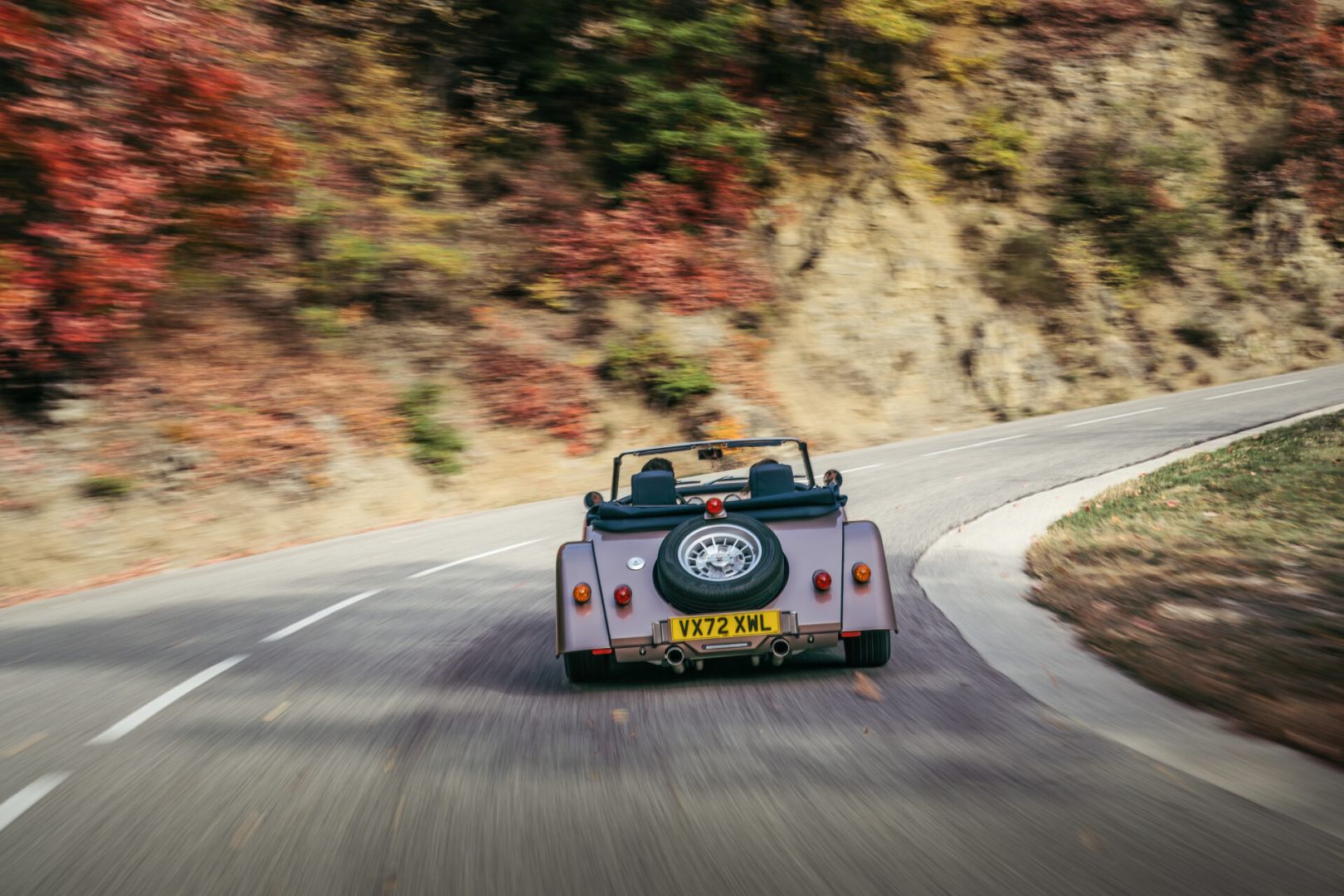 Morgan Plus 4 photo 16