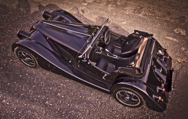 Morgan Plus 8 photo 2