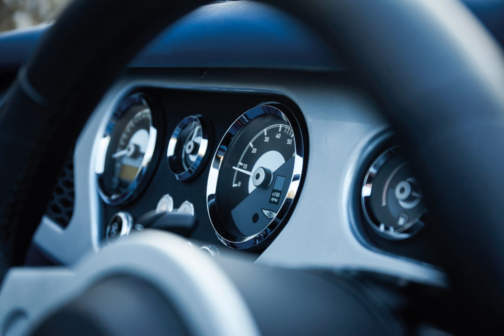 Morgan Plus Six photo 18