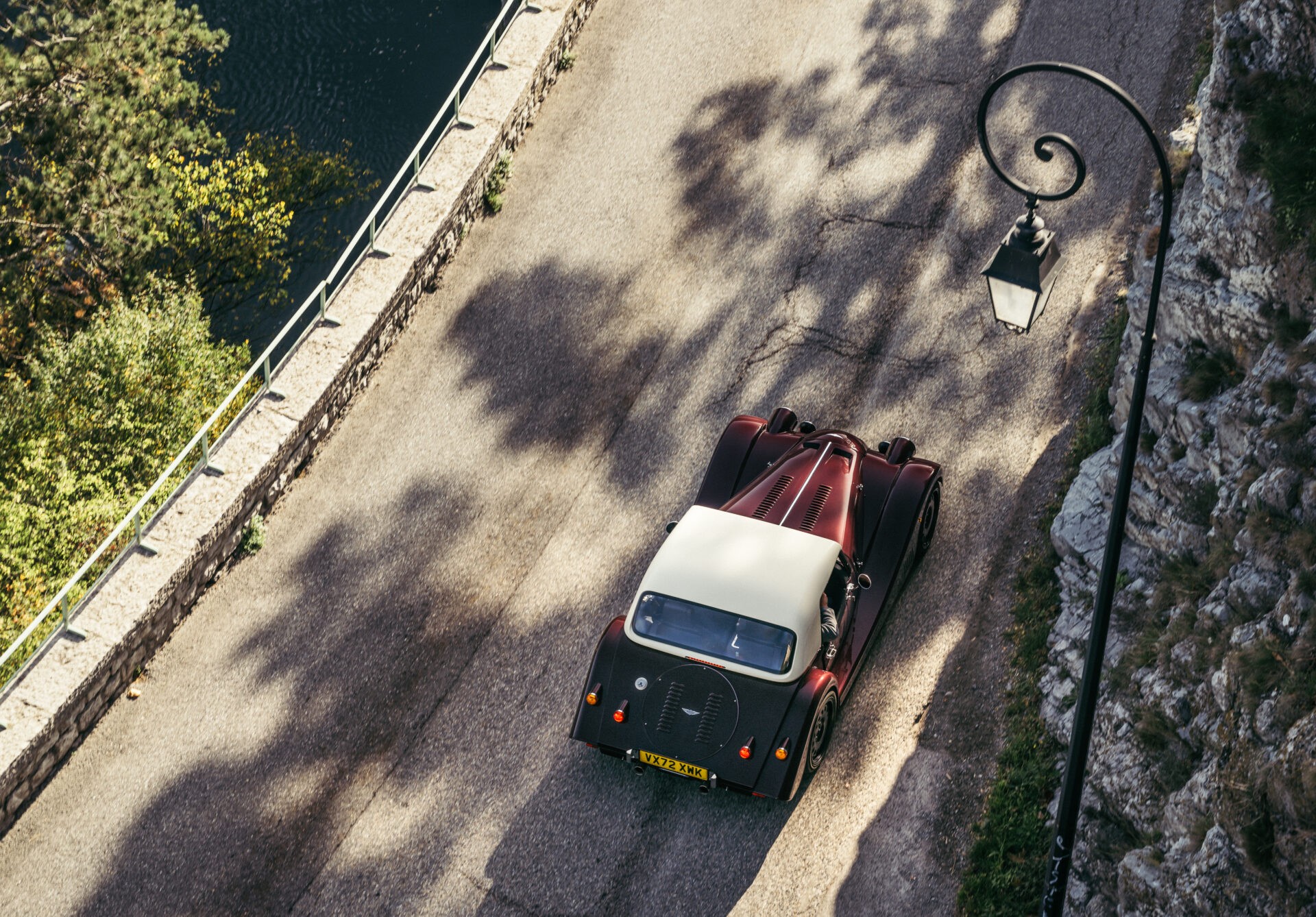 Morgan Plus Six photo 3