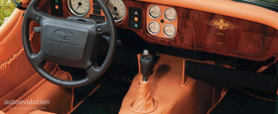 Morgan Roadster photo 11