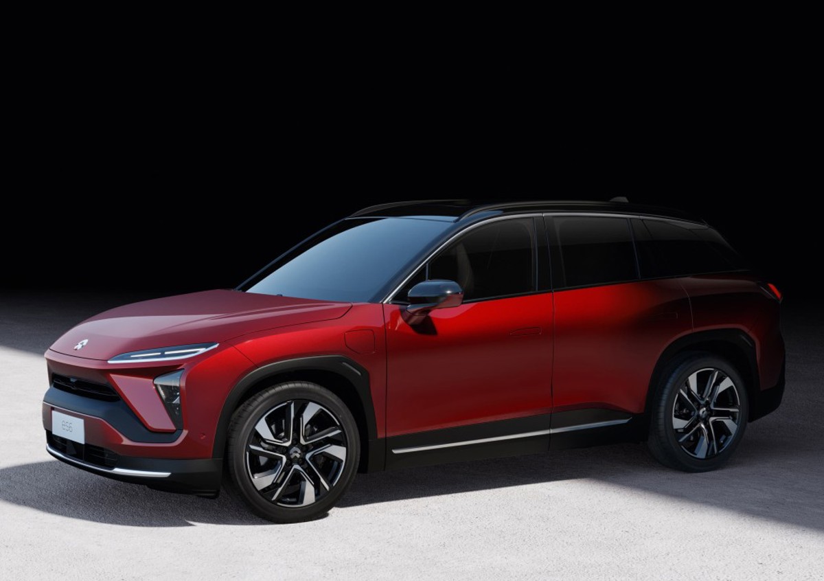 Nio NIO ES6 100 KWh (544 HP)