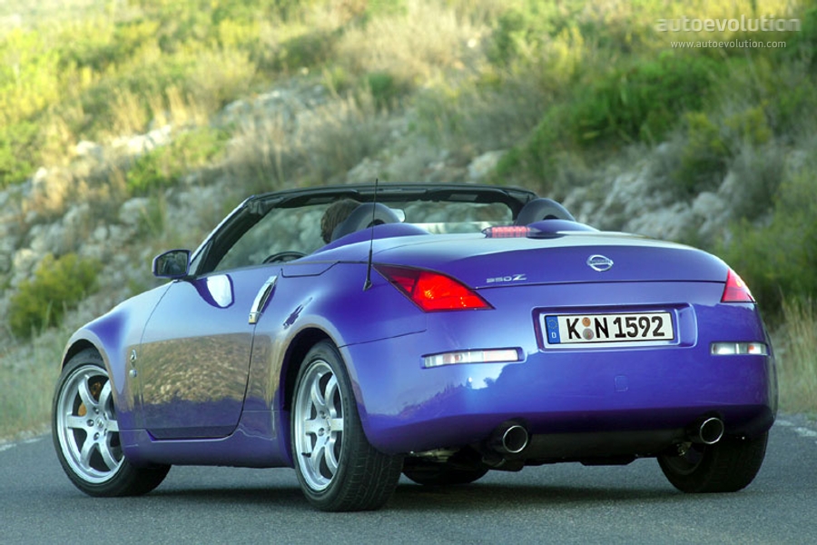 Nissan 350Z Roadster photo 4