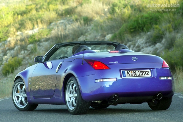 Nissan 350Z Roadster photo 4