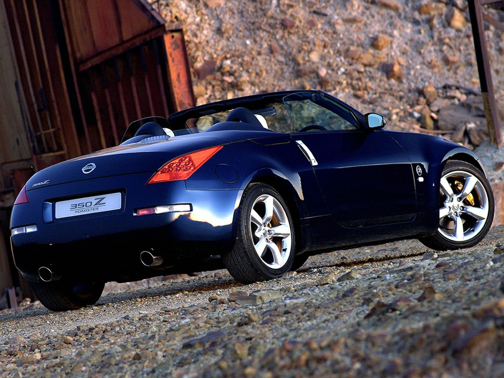 Nissan 350Z Roadster photo 9