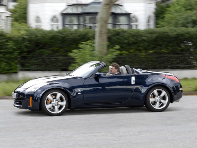 Nissan 350Z Roadster photo 28