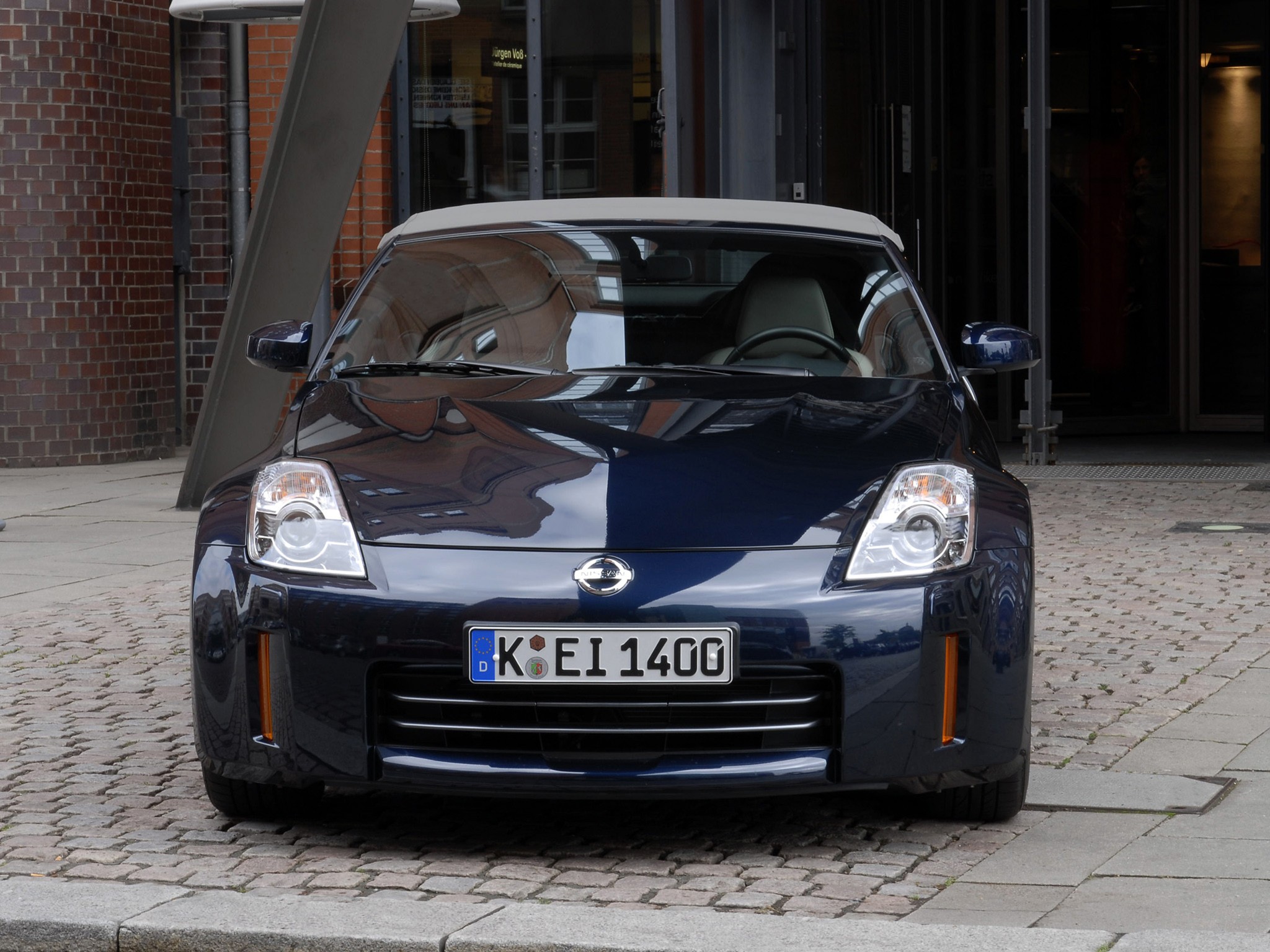 Nissan 350Z Roadster photo 31