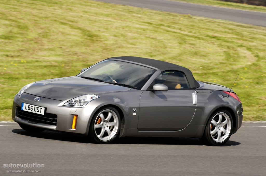 Nissan 350Z Roadster photo 3