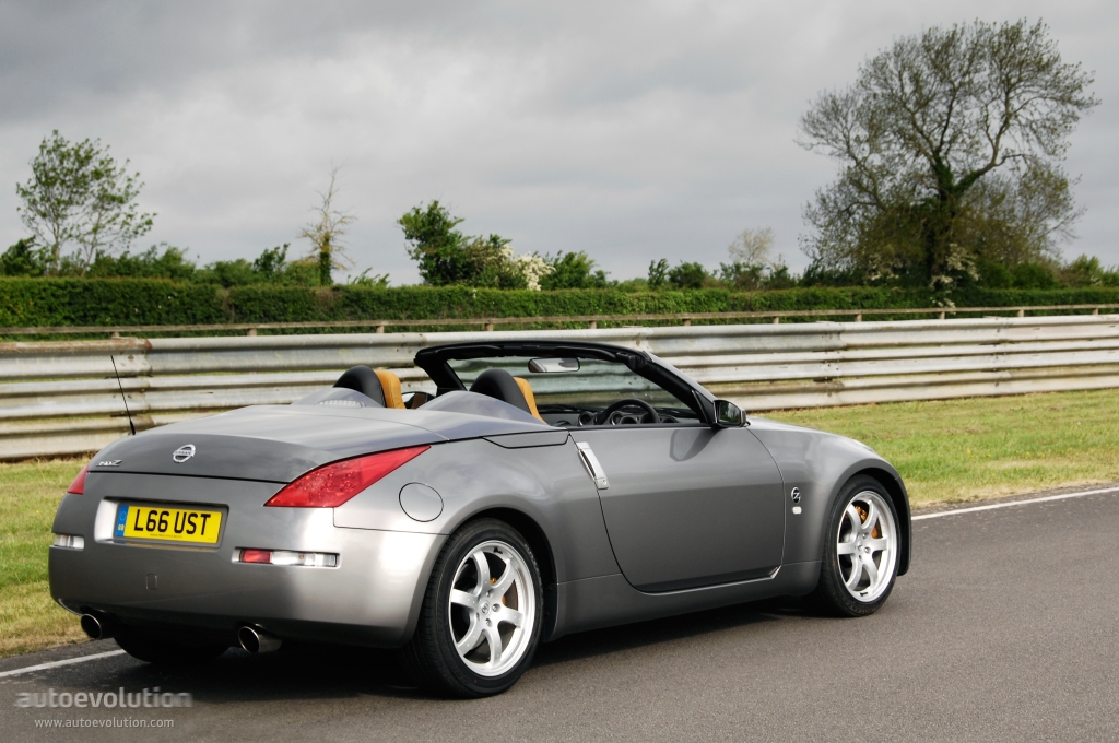 Nissan 350Z Roadster photo 5