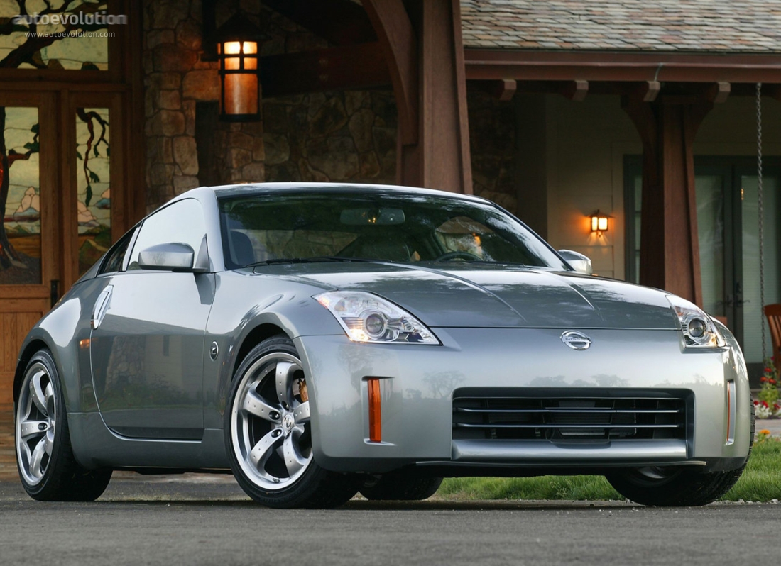 Nissan 350Z photo 3