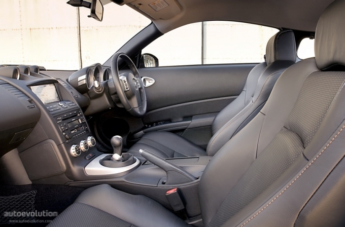 Nissan 350Z photo 21