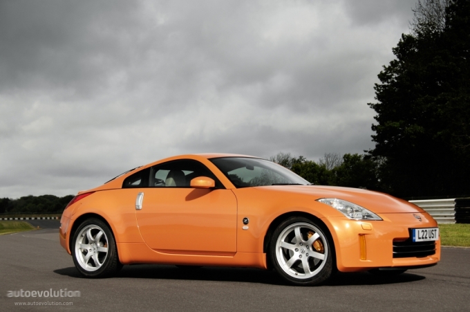 Nissan 350Z photo 14