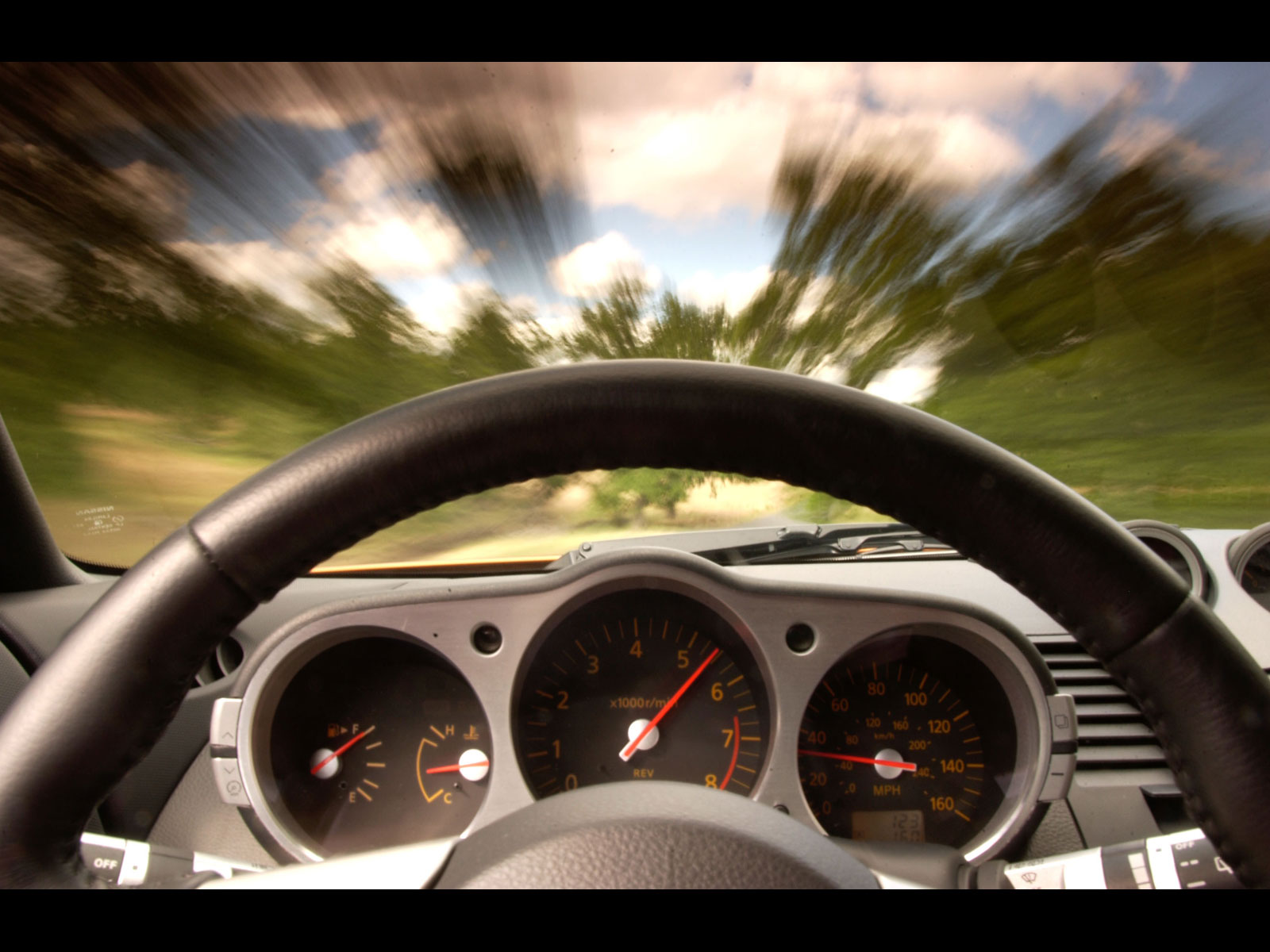 Nissan 350Z photo 31