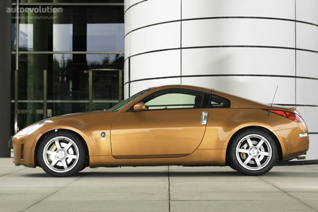 Nissan 350Z photo 4