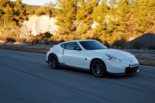 Nissan 370Z Nismo photo 23