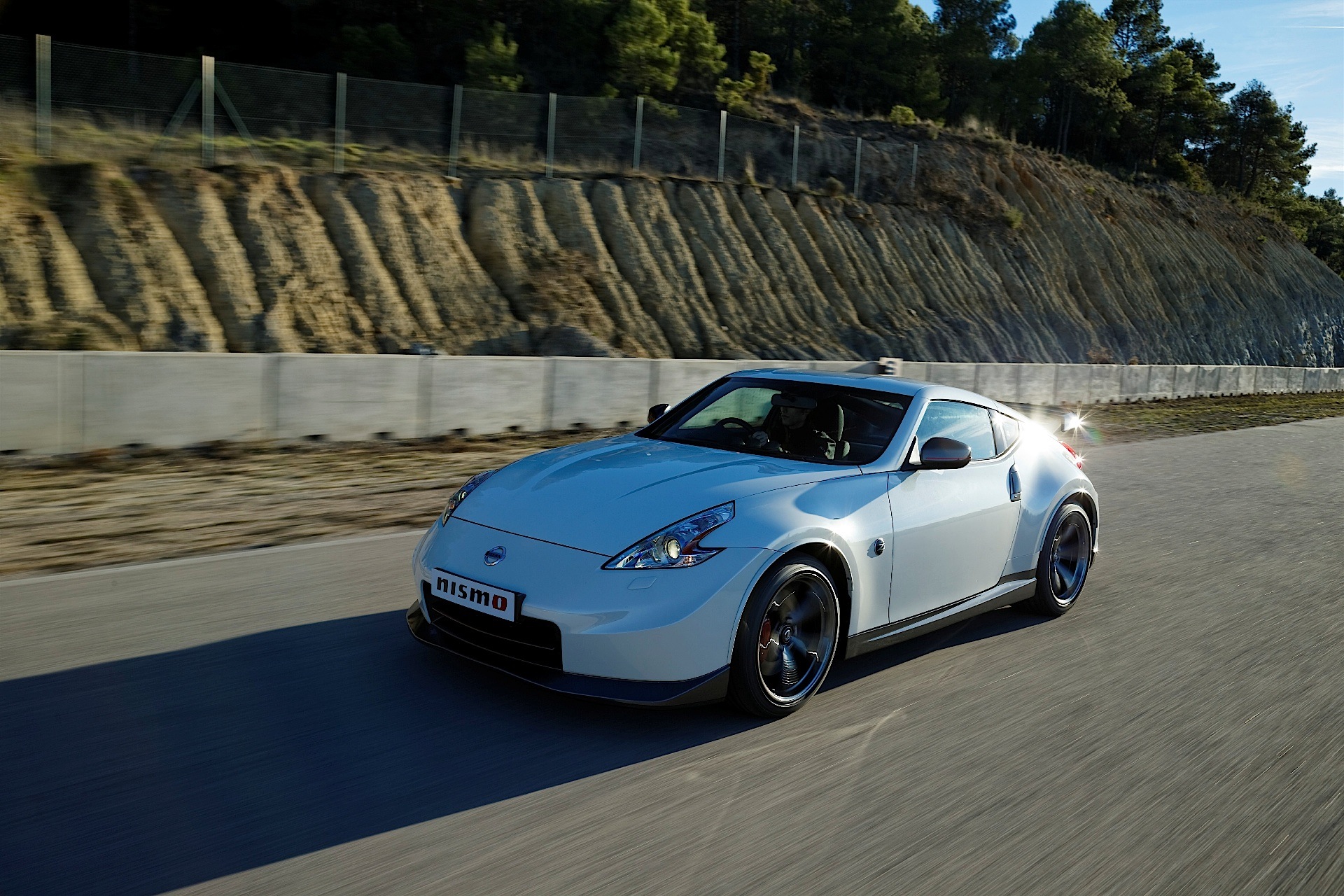 Nissan 370Z Nismo photo 26