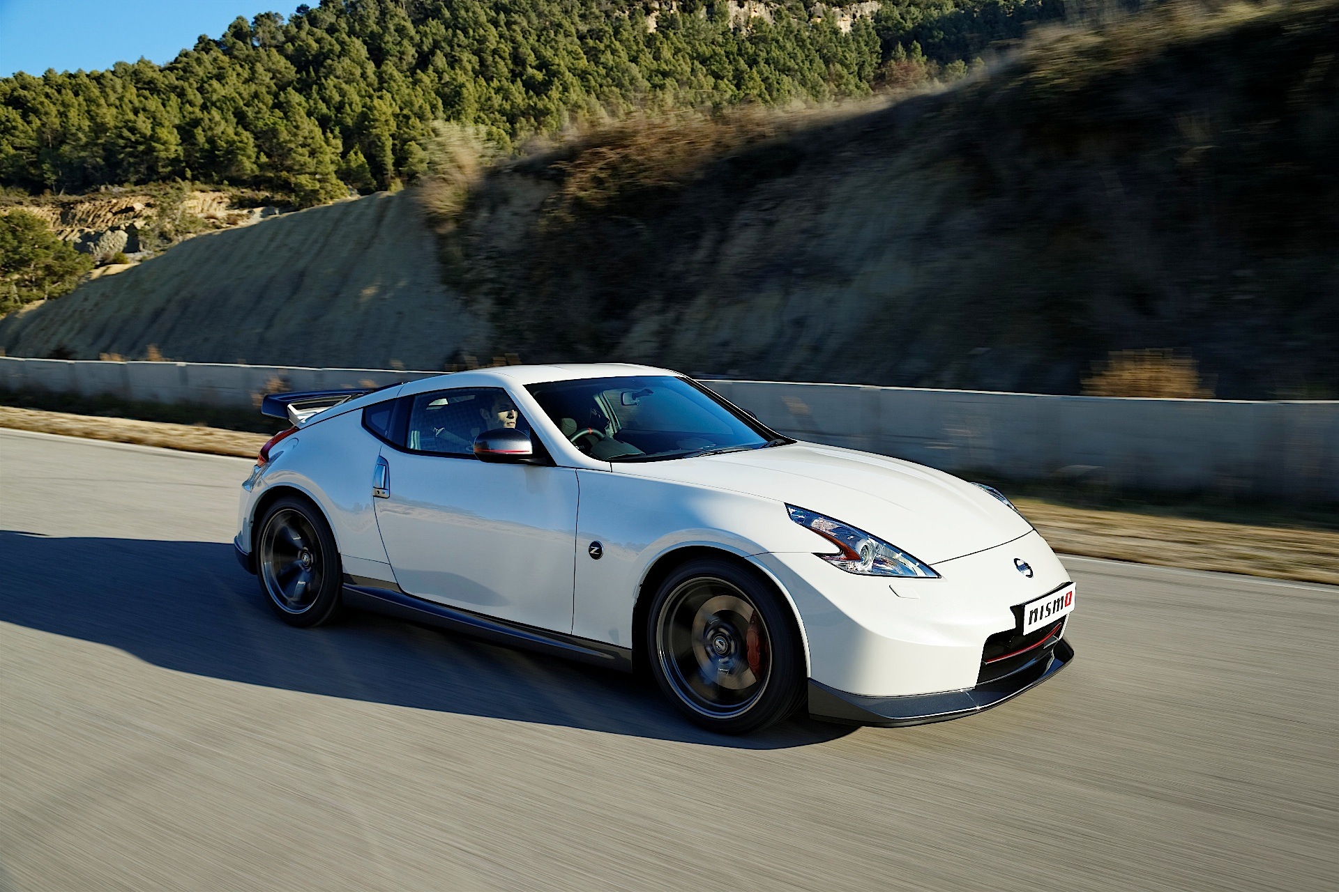 Nissan 370Z Nismo photo 27