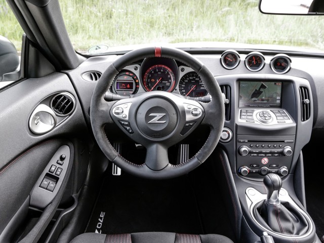 Nissan 370Z Nismo photo 53