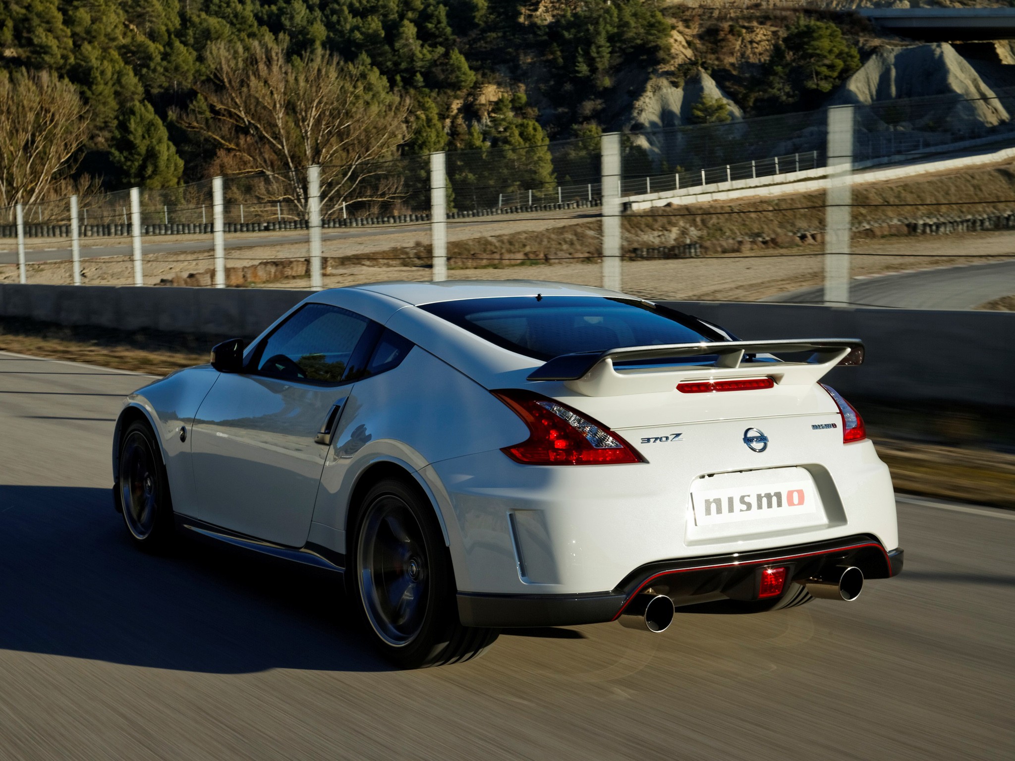 Nissan 370Z Nismo photo 23