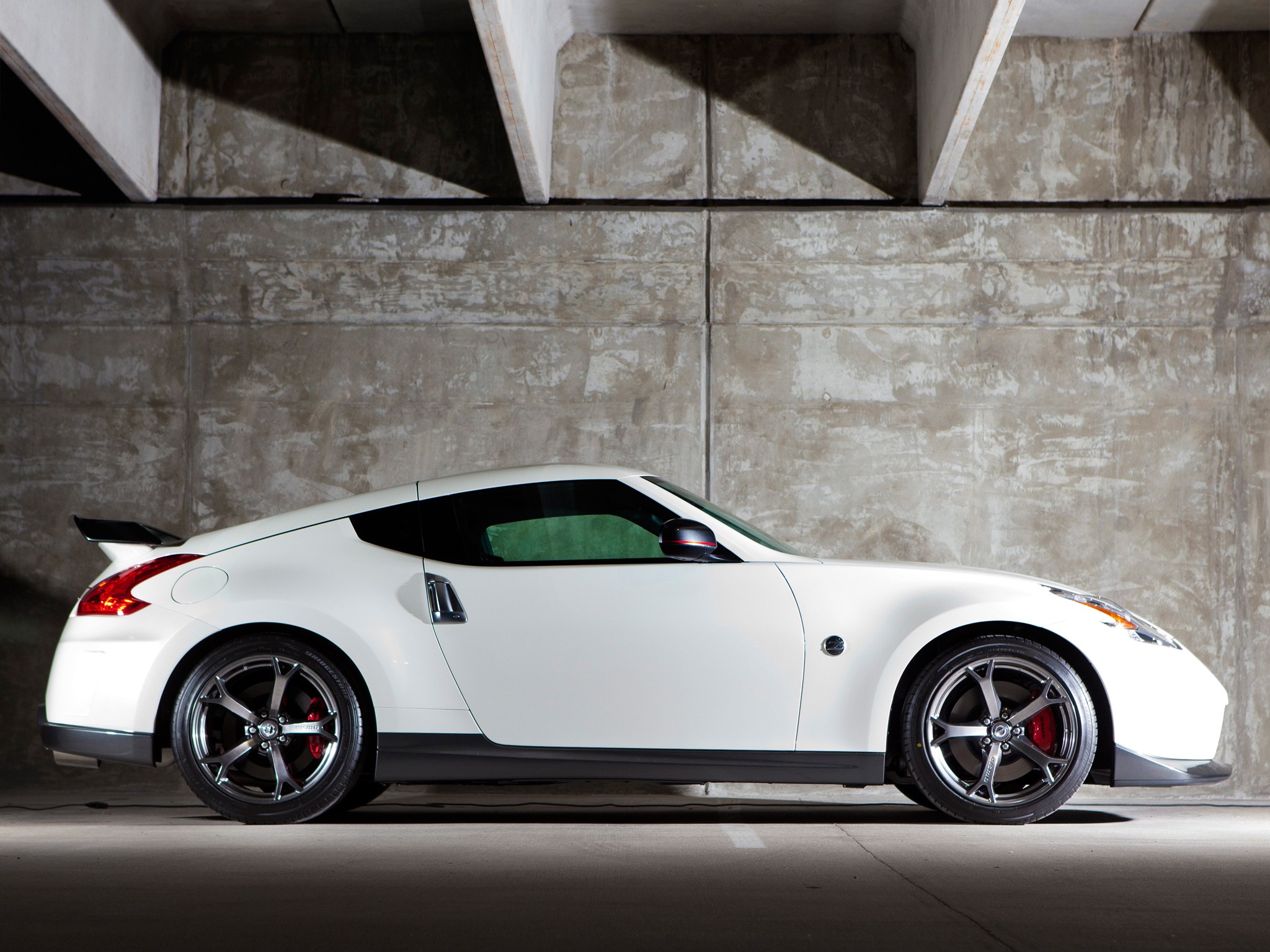 Nissan 370Z Nismo photo 29