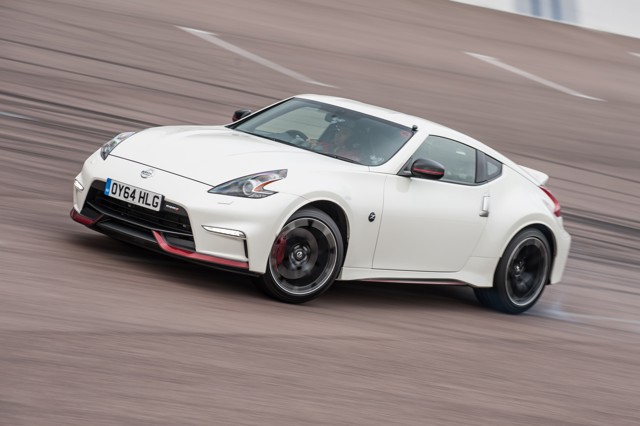 Nissan 370Z Nismo photo 2