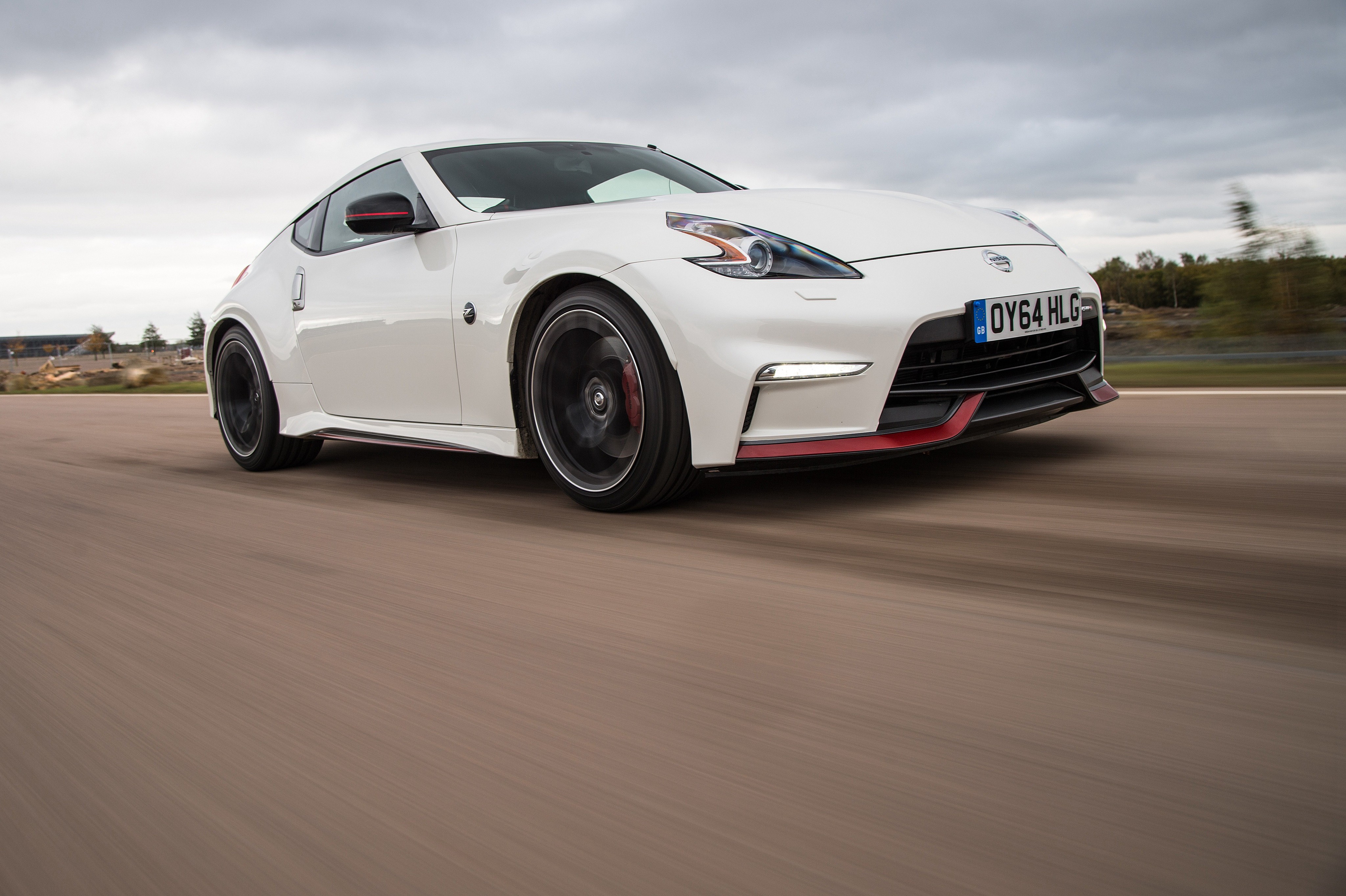 Nissan 370Z Nismo photo 8