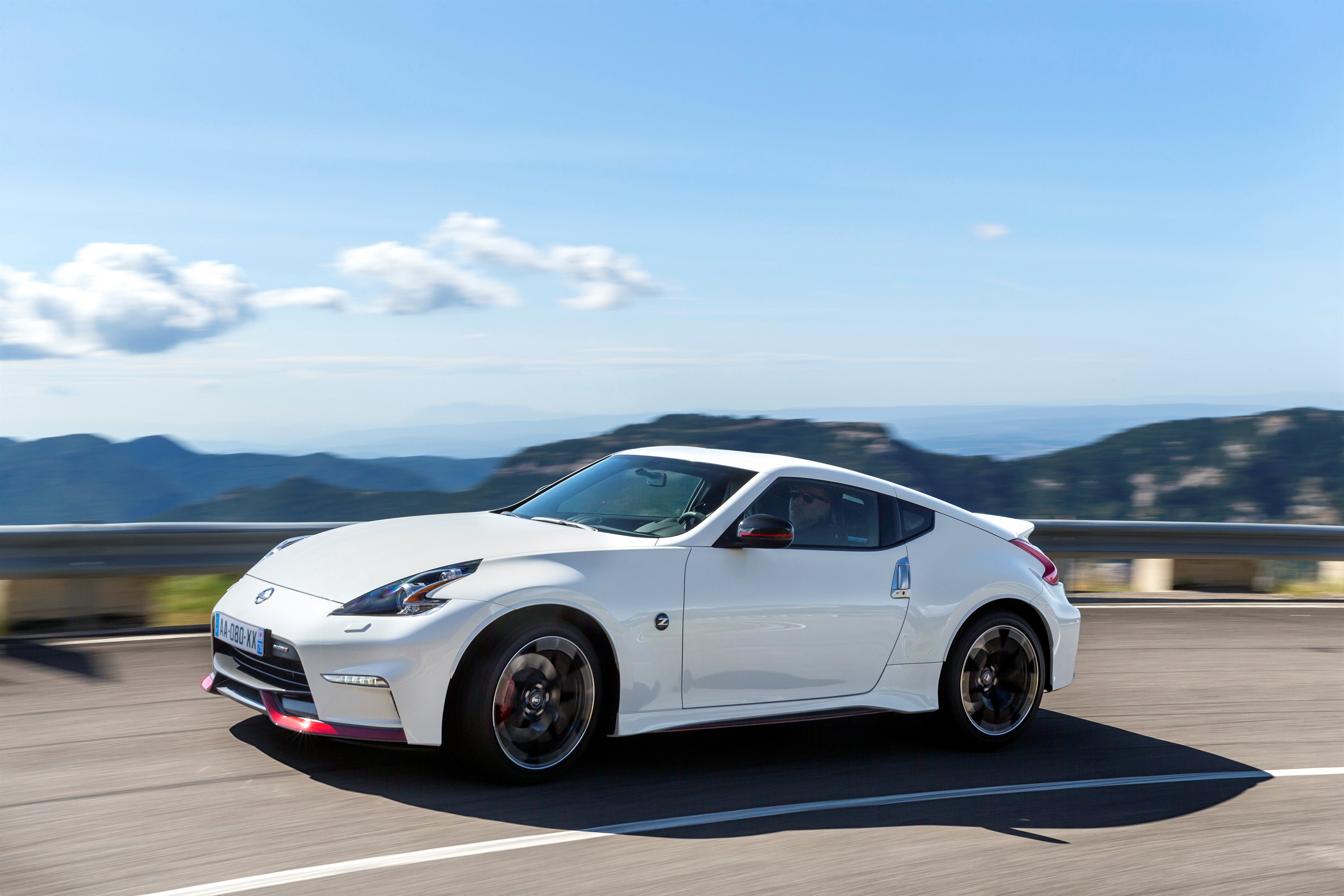 Nissan 370Z Nismo photo 26
