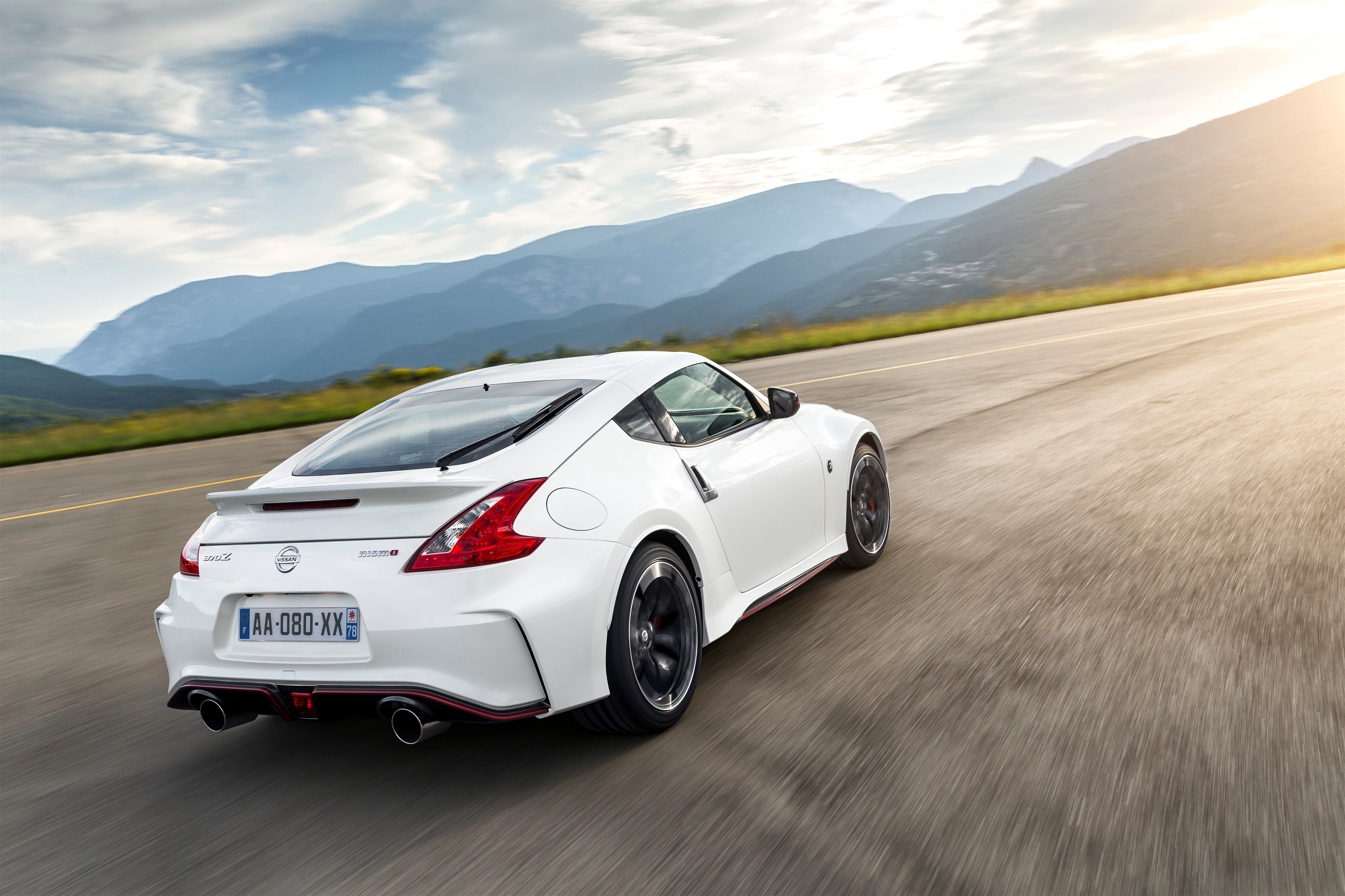 Nissan 370Z Nismo photo 30