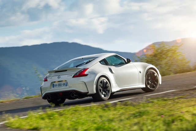 Nissan 370Z Nismo photo 36