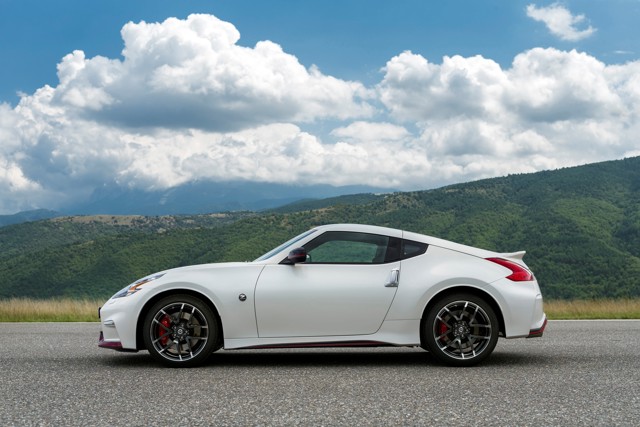 Nissan 370Z Nismo photo 37