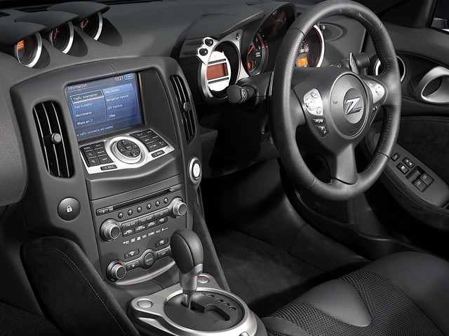 Nissan 370Z Roadster photo 75