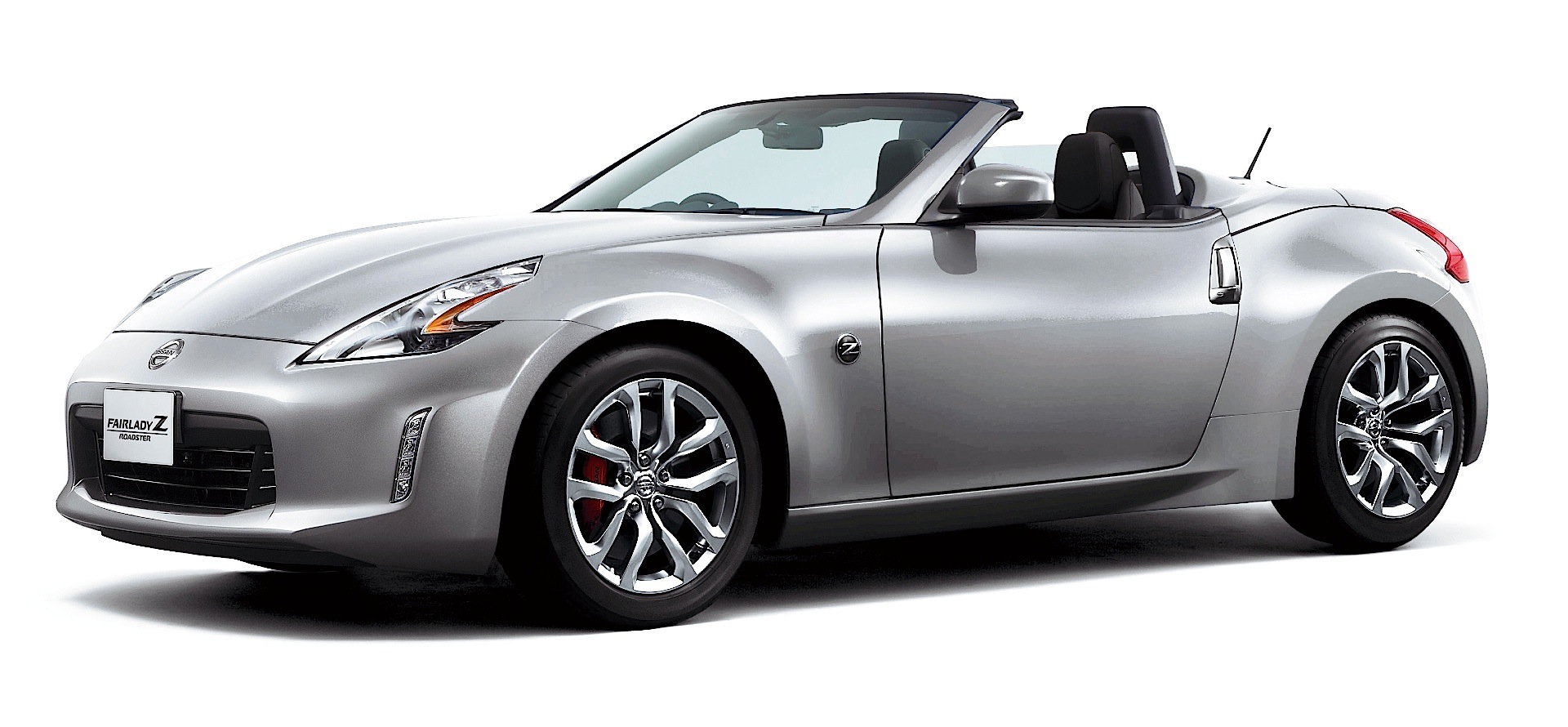 Nissan 370Z Roadster photo 8