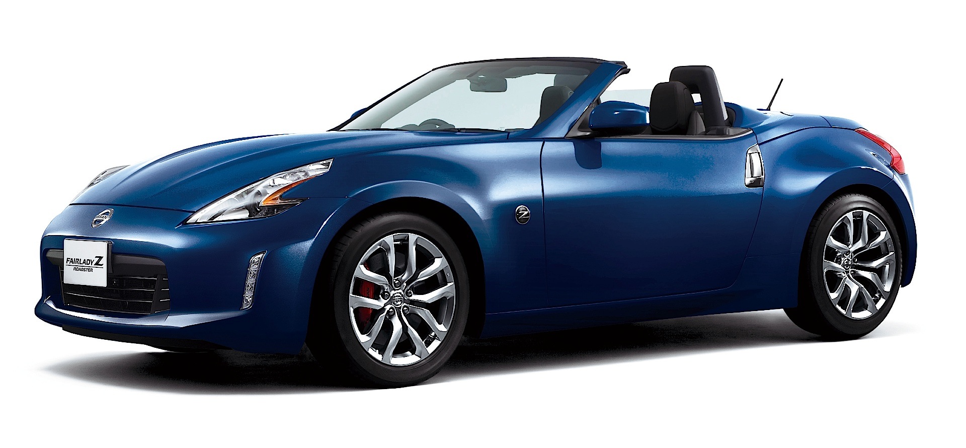Nissan 370Z Roadster photo 11