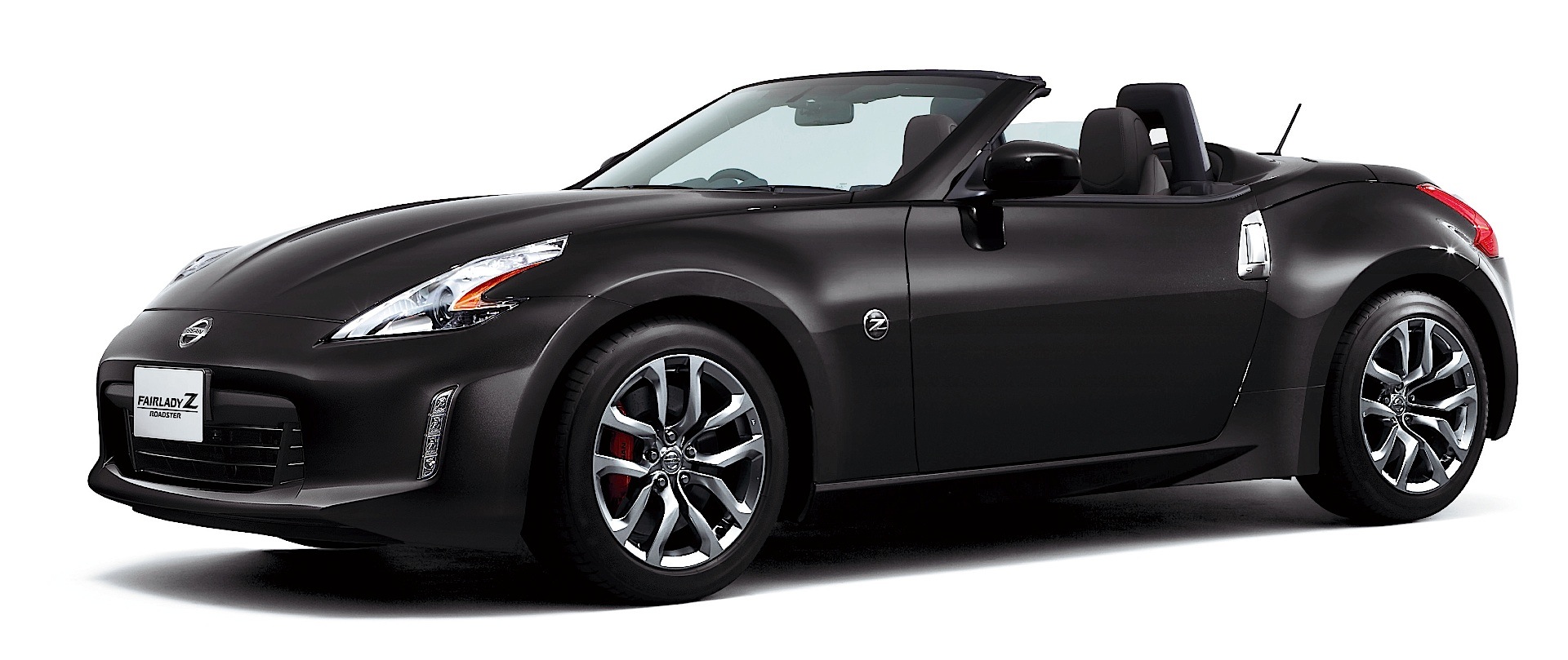 Nissan 370Z Roadster photo 12