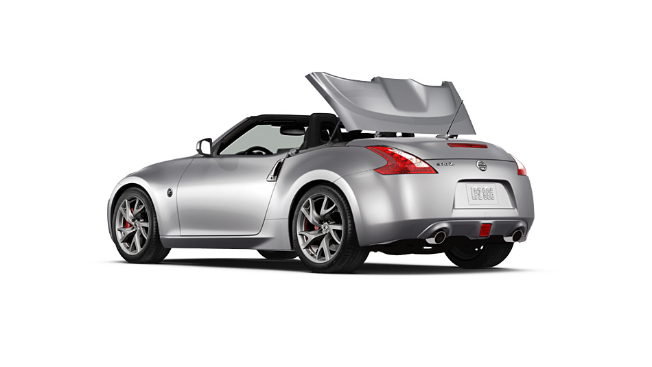 Nissan 370Z Roadster photo 17