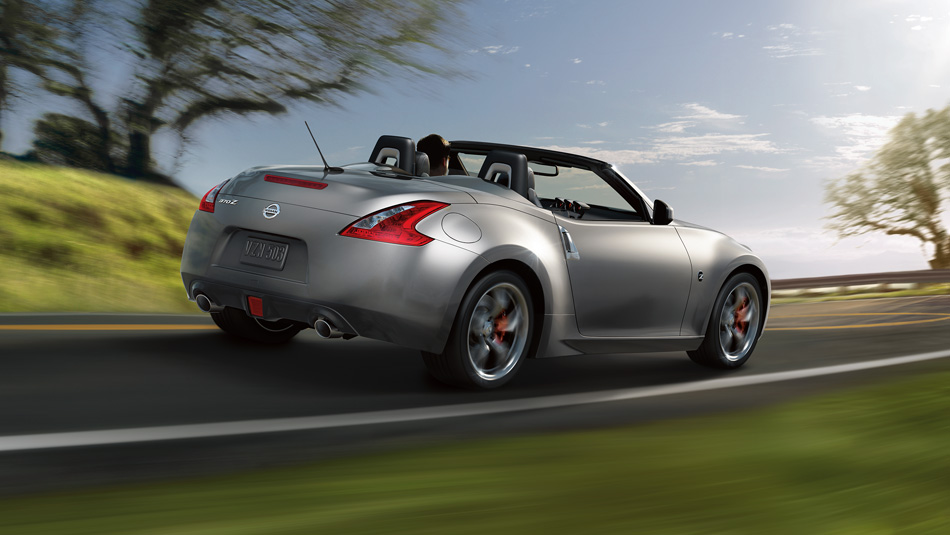 Nissan 370Z Roadster photo 19