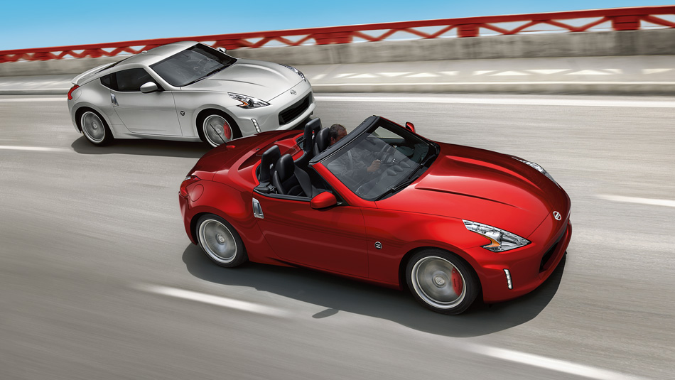 Nissan 370Z Roadster photo 22