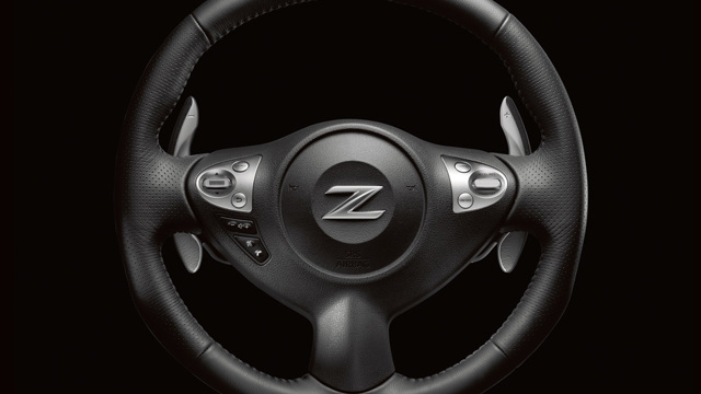 Nissan 370Z Roadster photo 43
