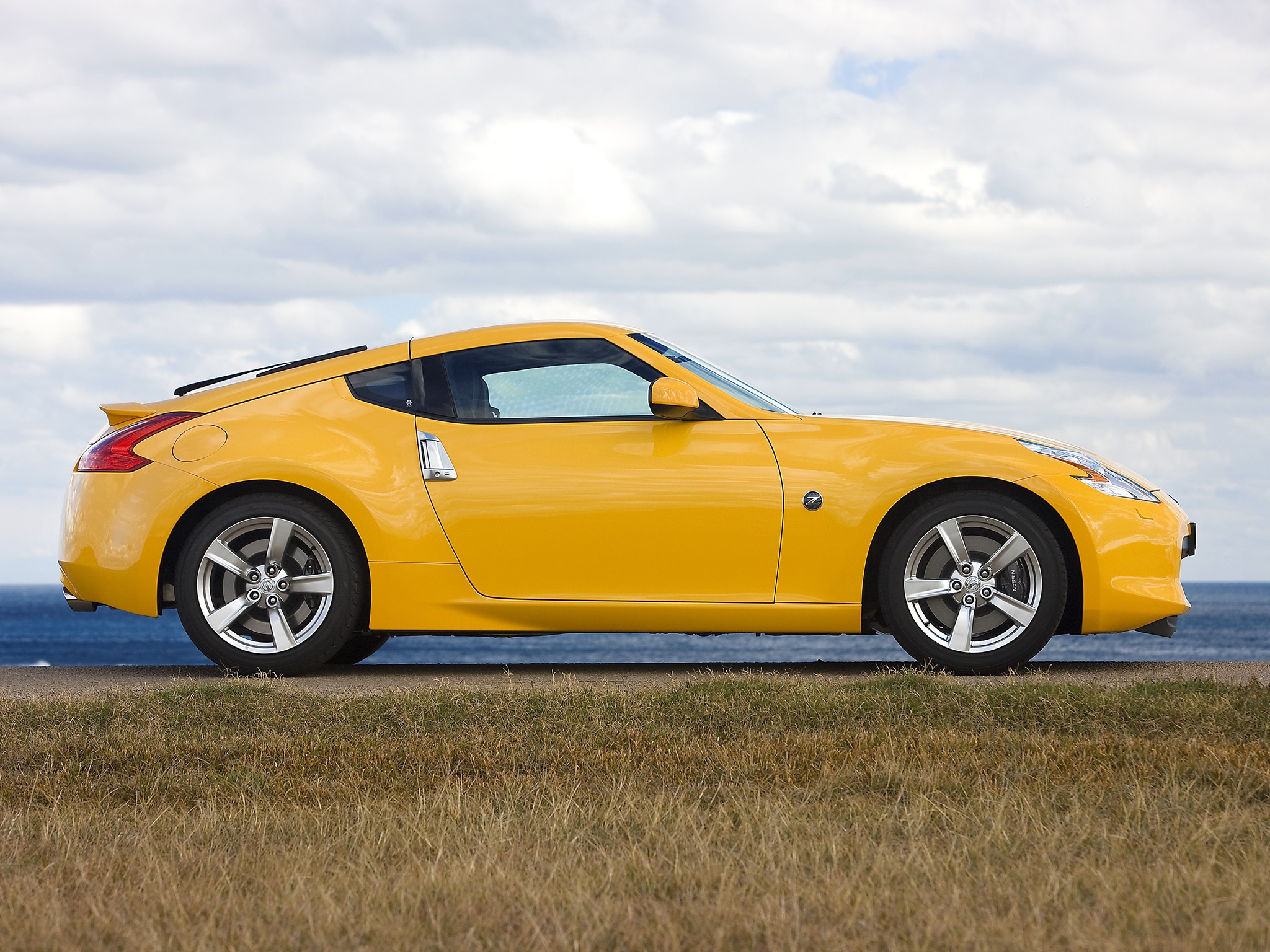 Nissan 370Z photo 104