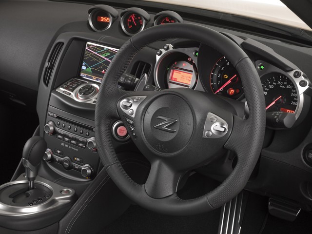 Nissan 370Z photo 125