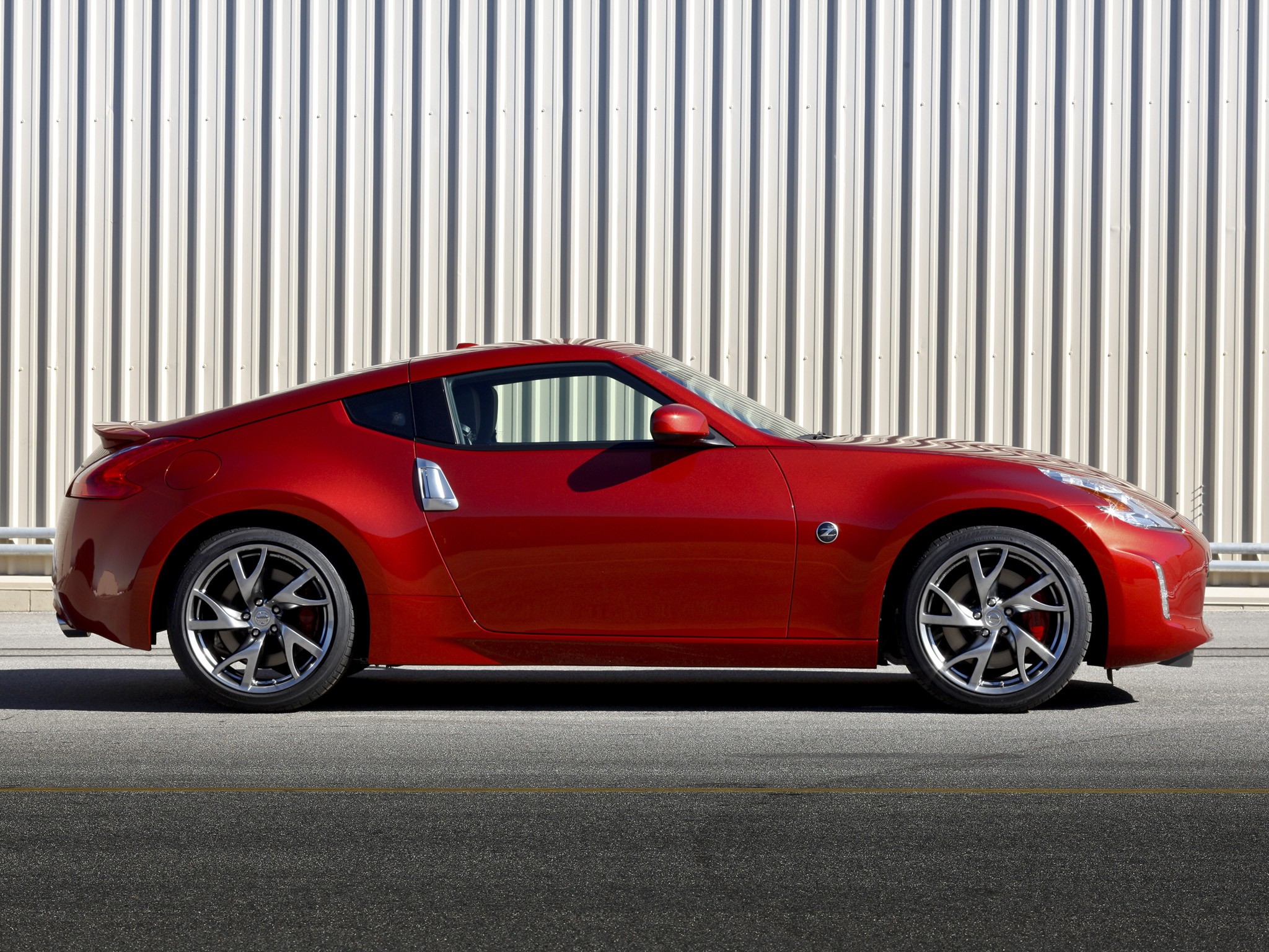 Nissan 370Z photo 24